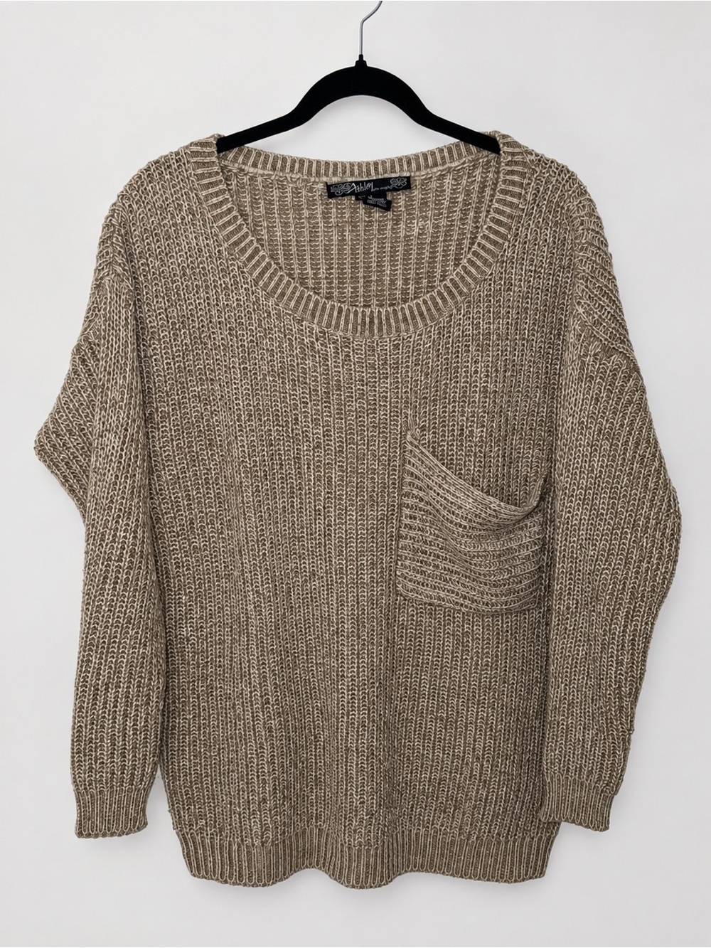 Ashley by 26 International Women’s Large Taupe Chunky Knit Oversized Pocket